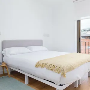 https://apata-always-easy.sansebastianhotels.net